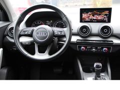 Fahrzeugabbildung Audi Q2 35 TFSI*MMI-Navi!*LED-SW*AppConnect*Pre-Sense