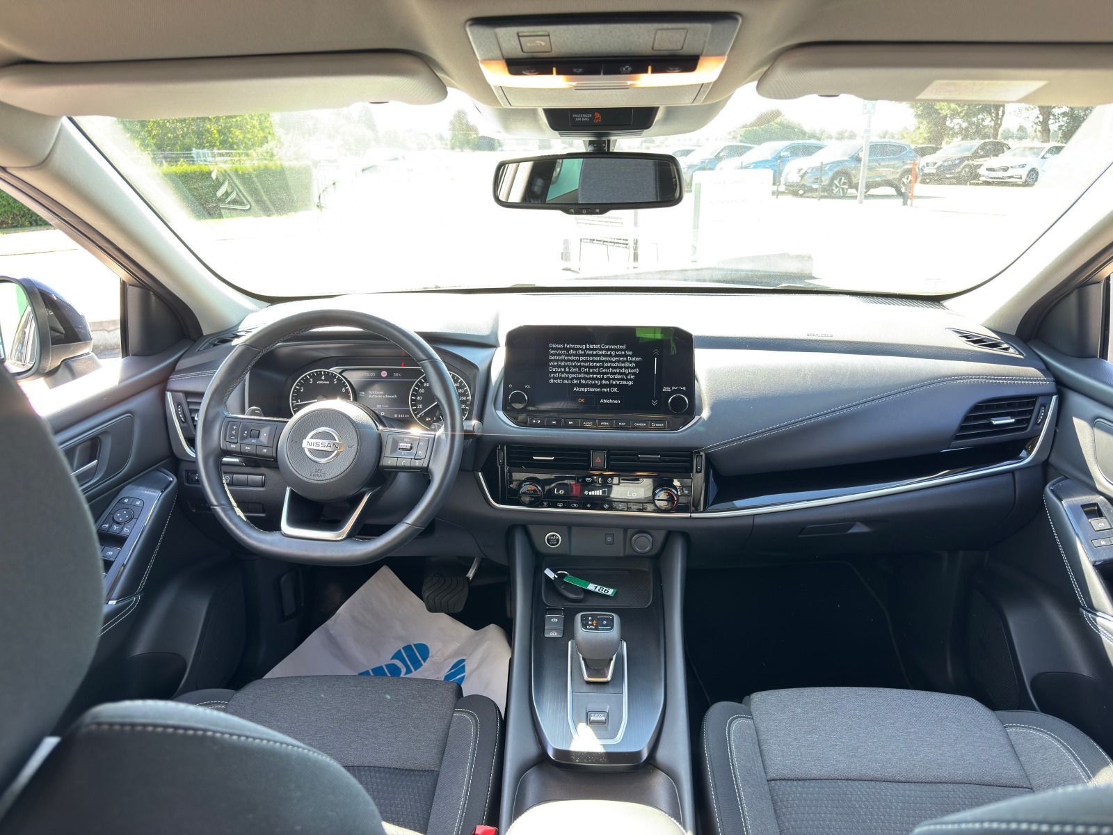 Fahrzeugabbildung Nissan Qashqai 158PS DIG E-Connecta*360°Cam*eHeck*Allwe