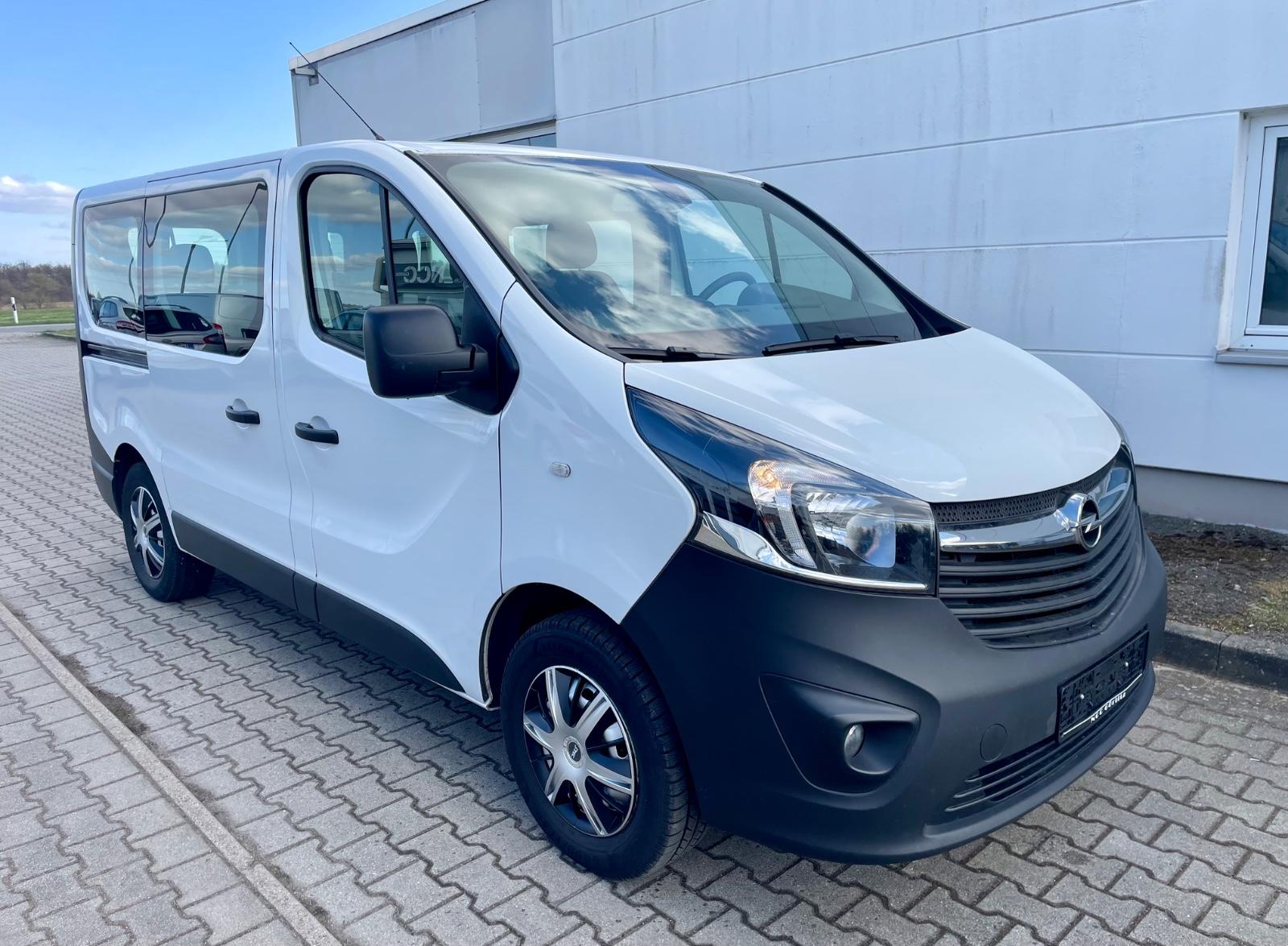 Opel Vivaro   I.Hd/Klima im Fond/9Sitzer