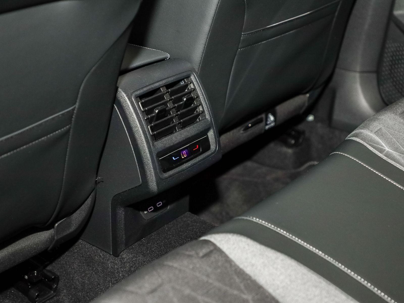 Volkswagen Golf VIII 1.5 eTSI DSG ENERGY, Navi, LED, Rückfa, миниатюра 21