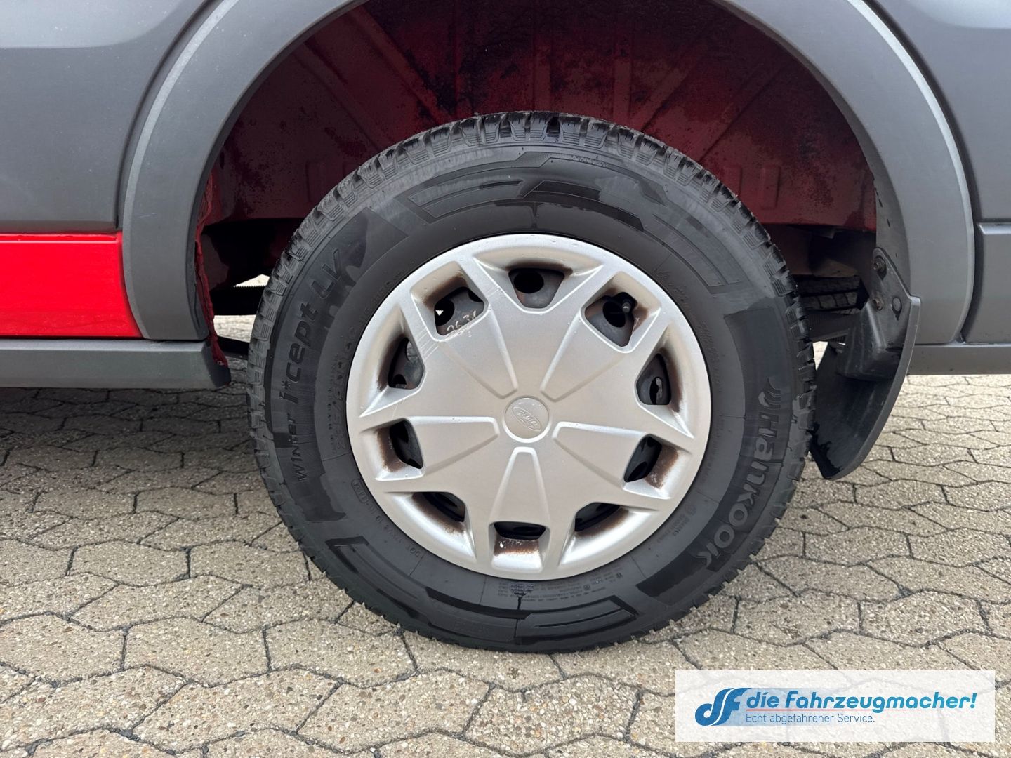 Fahrzeugabbildung Ford Transit Kombi 350 L3 2.2 TDCi DPF *2631 *KLIMA *