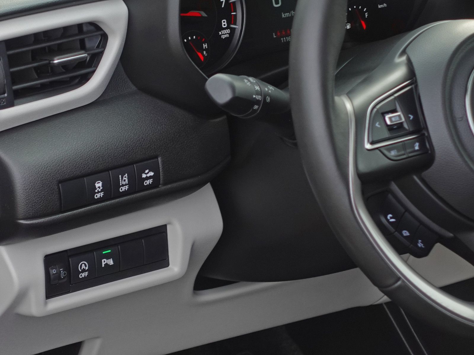 Fahrzeugabbildung Suzuki Swift 1.2 Comfort+ I.Hand Navi ACC Blind Spot