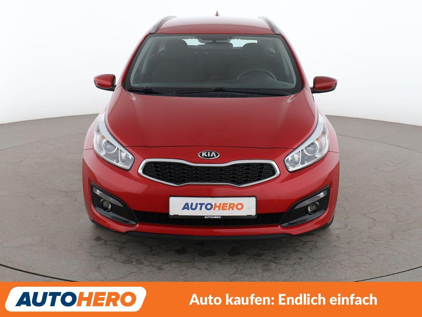 Kia cee'd 1.4 Attract *NAVI*CAM*PDC*SHZ*