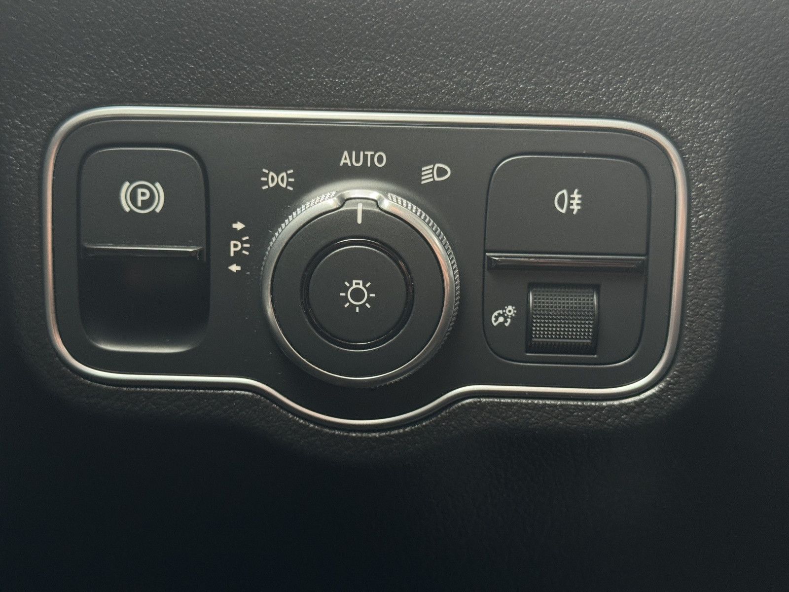 Mercedes-Benz B 180 B -Klasse*Navigation*Digital Tacho*1.Hand* foto 18