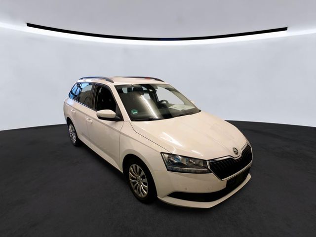 SKODA Fabia Combi Ambition AHK SITZH. NAVI PDC 1.HD