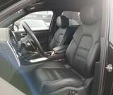 Porsche Cayenne Turbo Pano SoftClose Nachtsicht Carbon - Porsche Gebrauchtwagen in Chemnitz