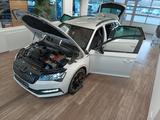 Skoda Superb Combi Sportline Hybrid iV+AHK+DCC+ACC+LED - Skoda Superb Sportline mit Hybrid-Antrieb (Benzin/Elektro)