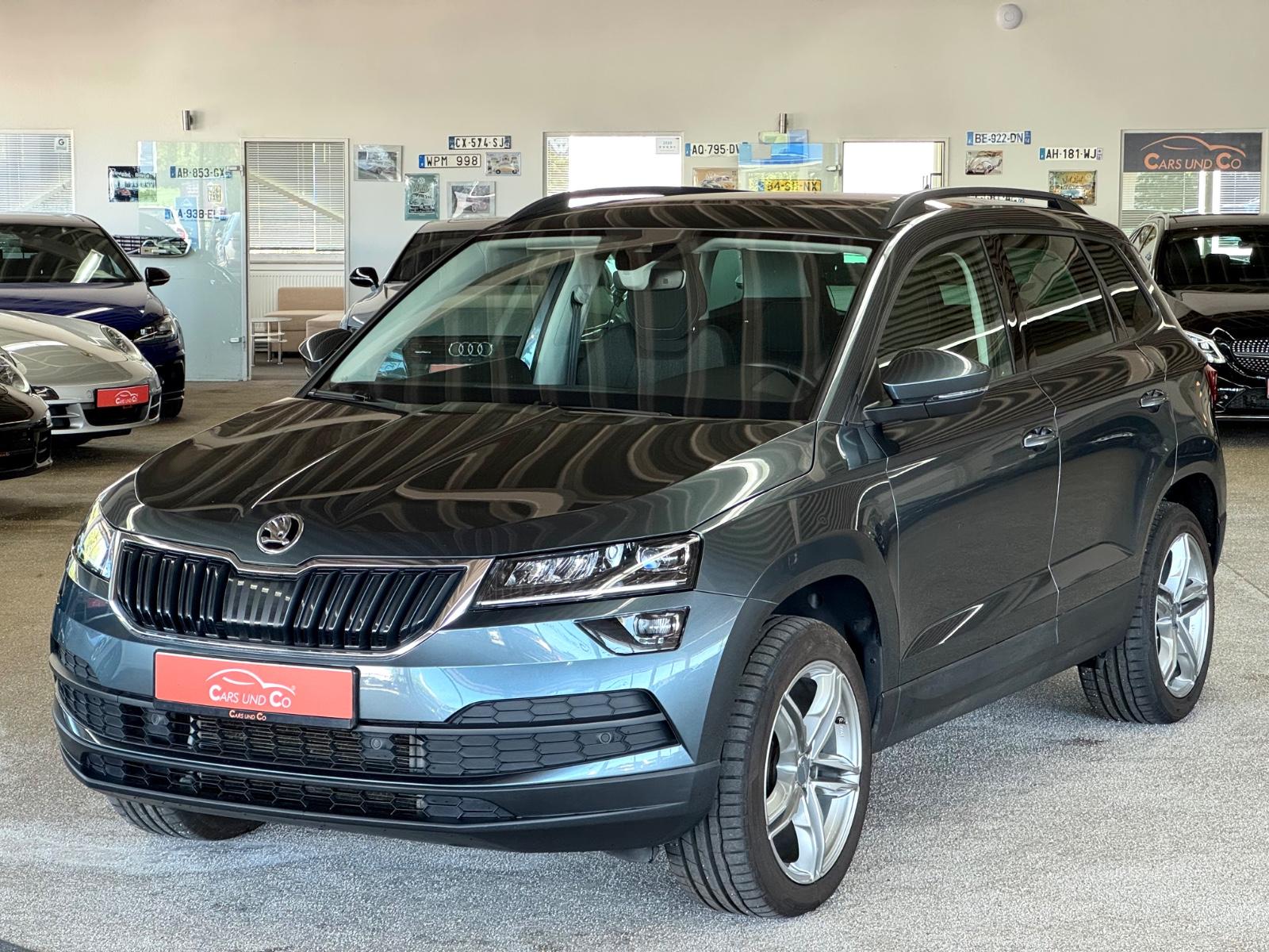 Skoda Karoq 2.0 TDI DSG 4x4 *SHZ*PAN*LED*NAV*ACC*PDC*