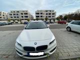 BMW 225xe Active Tourer iPerformance Advantage - BMW mit Hybrid-Antrieb: Allradantrieb