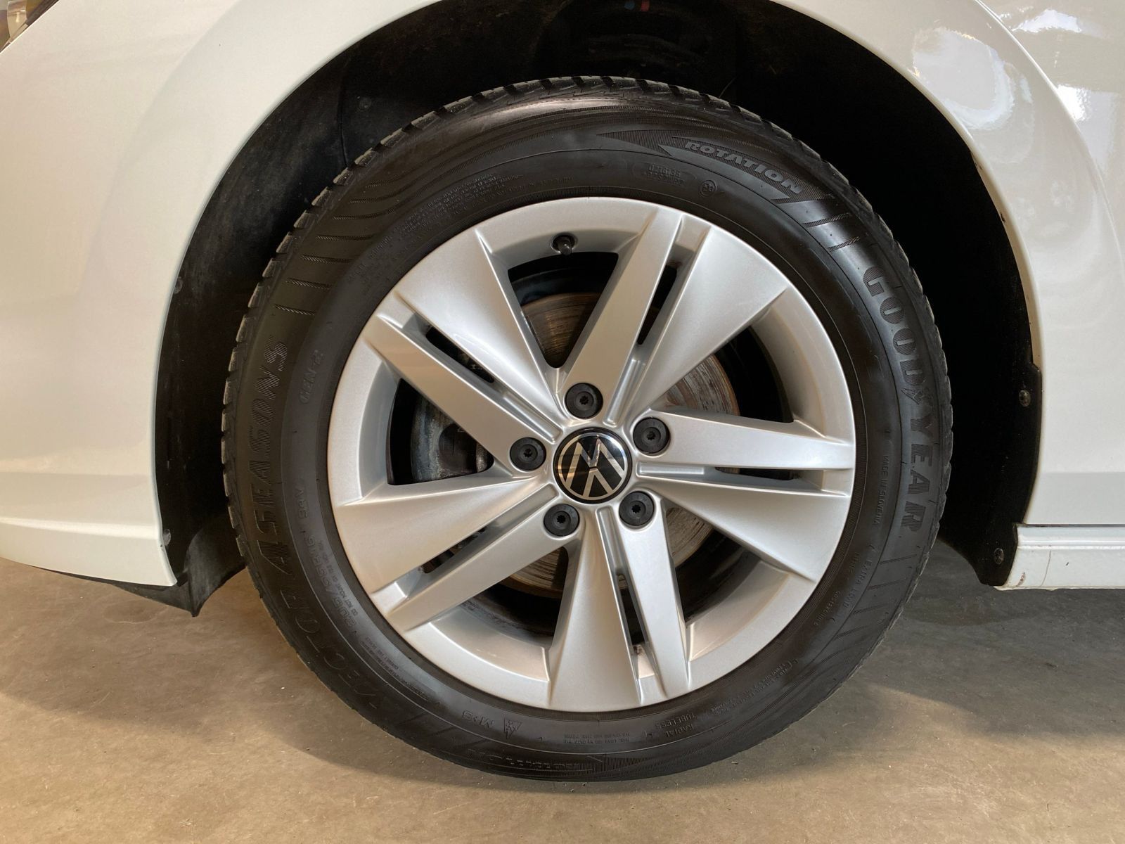 Volkswagen Golf - Bild 4