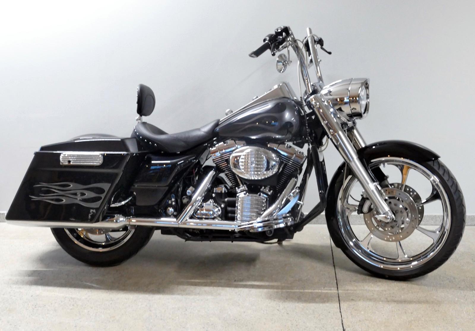 Harley-Davidson Road King FLHRC 23 Zoll