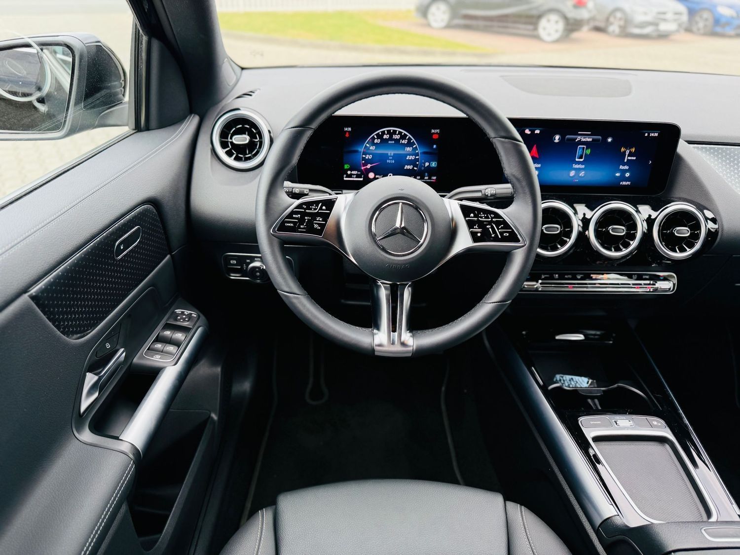 Fahrzeugabbildung Mercedes-Benz GLA 200 d PROGRESSIVE, AHK schw., LED, RFK, PTS,