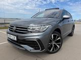 Volkswagen Tiguan Allspace 2.0 TDI DSG*4M*R LINE*7-STZE*VOL - Volkswagen Tiguan Allspace: R Line