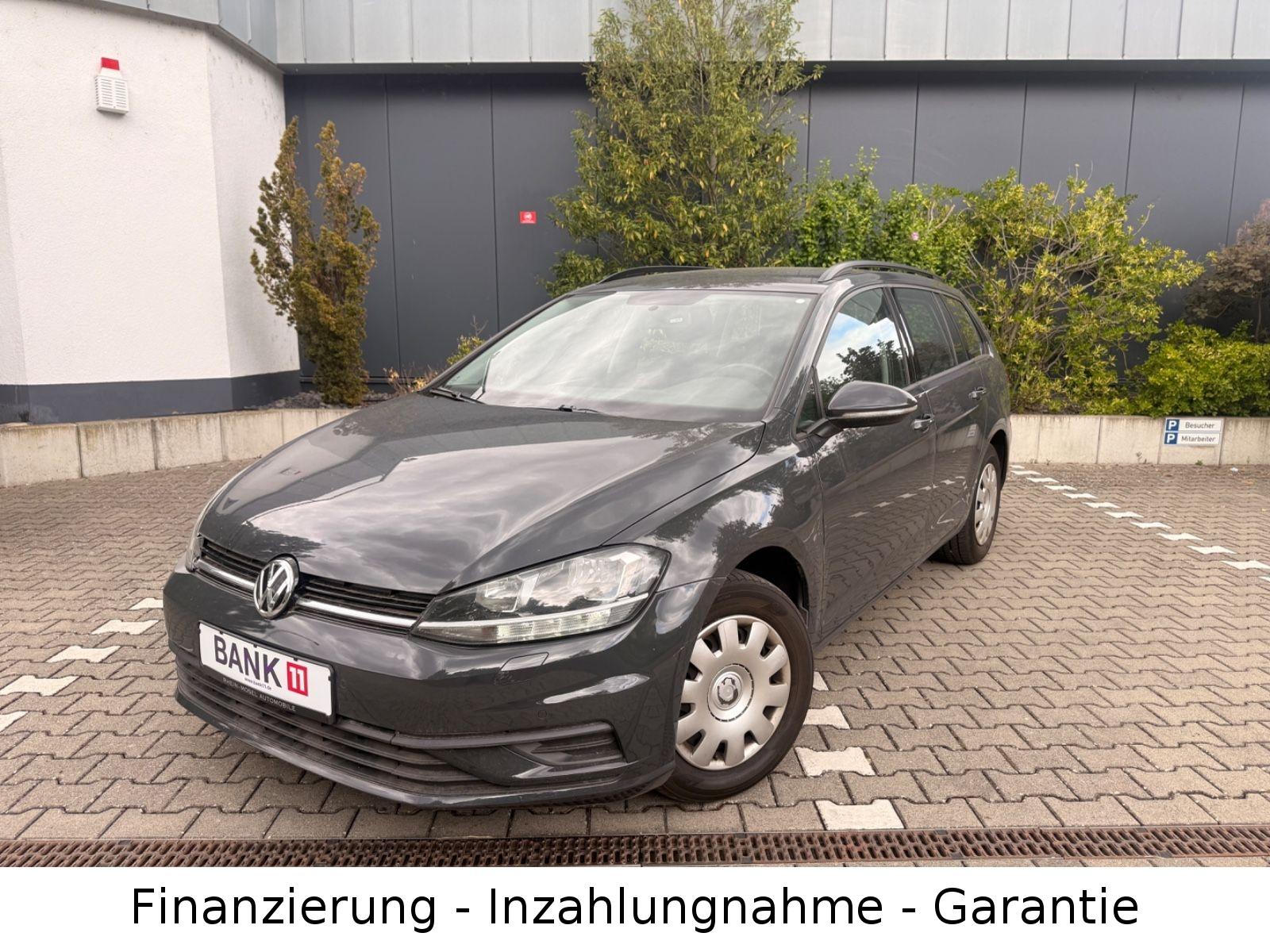 Volkswagen Golf VII Variant Trendline / SHZ /NAVI / TÜV NEU