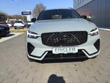 Volvo XC60 Plus Black Edition Recharge Plug-In Hybrid - Volvo XC60: Plus Black Edition