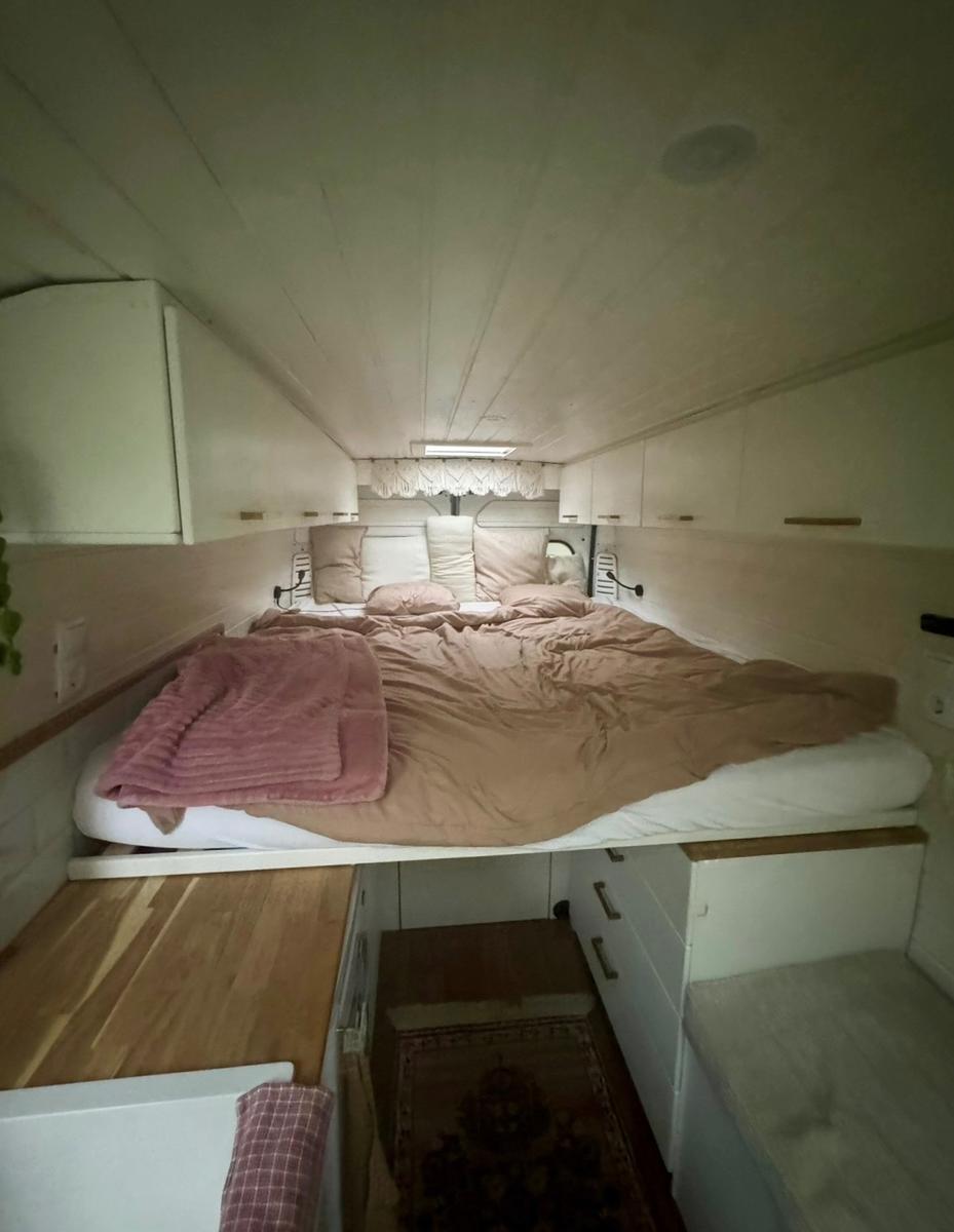 Peugeot Boxer - professionell ausgebauter Camper