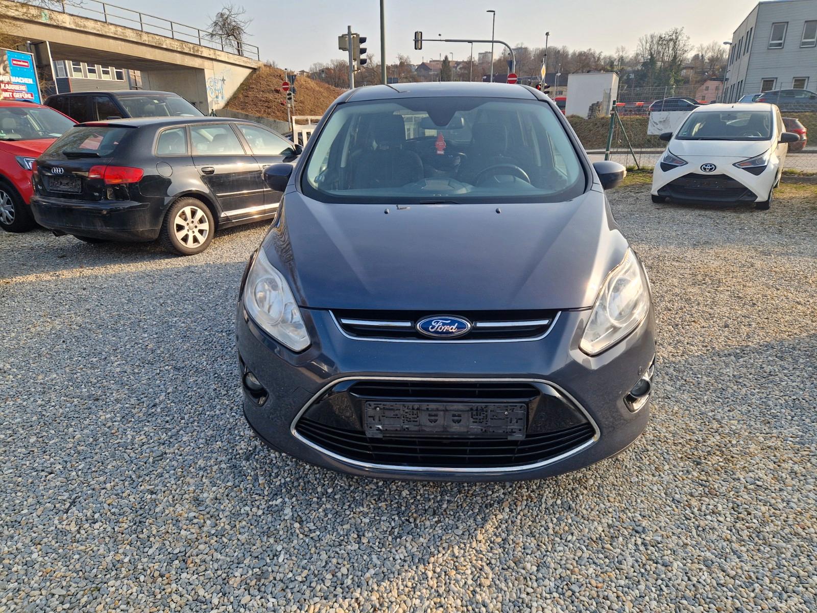 Ford Grand C-Max Grand C-MAX Titanium /  7 Sitzer