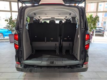 Ford Tourneo Custom 2.0 L Titanium +