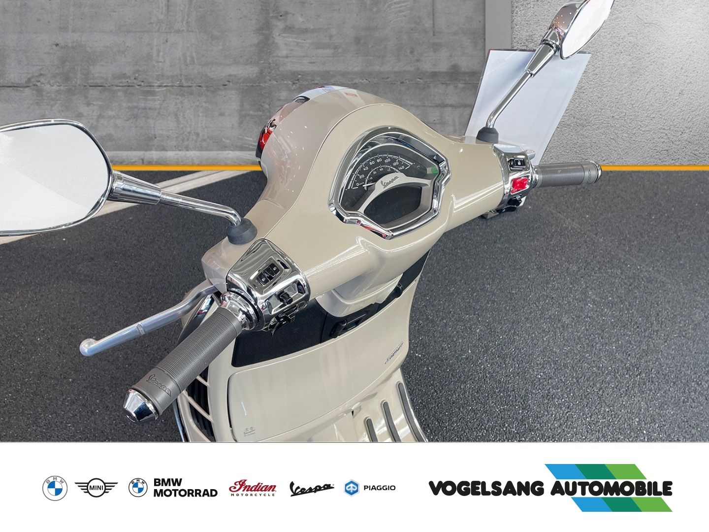 Fahrzeugabbildung Vespa GTS 125 Classic HPE, Voll LED, Keyless Ride, Sta