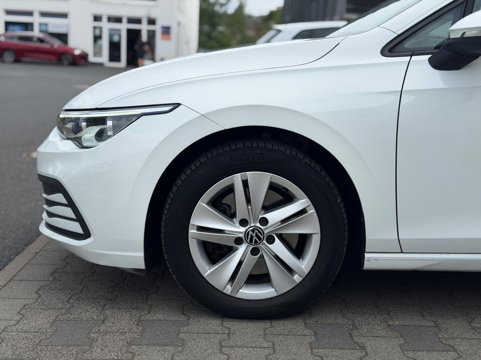 Volkswagen Golf VIII 8 Var. Life ACC Spur Pano Digi-Co Spur, миниатюра 12