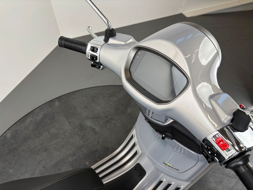 Fahrzeugabbildung Vespa PRIMAVERA 125 TECH E5+ *NEUFAHRZEUG/GARANTIE*