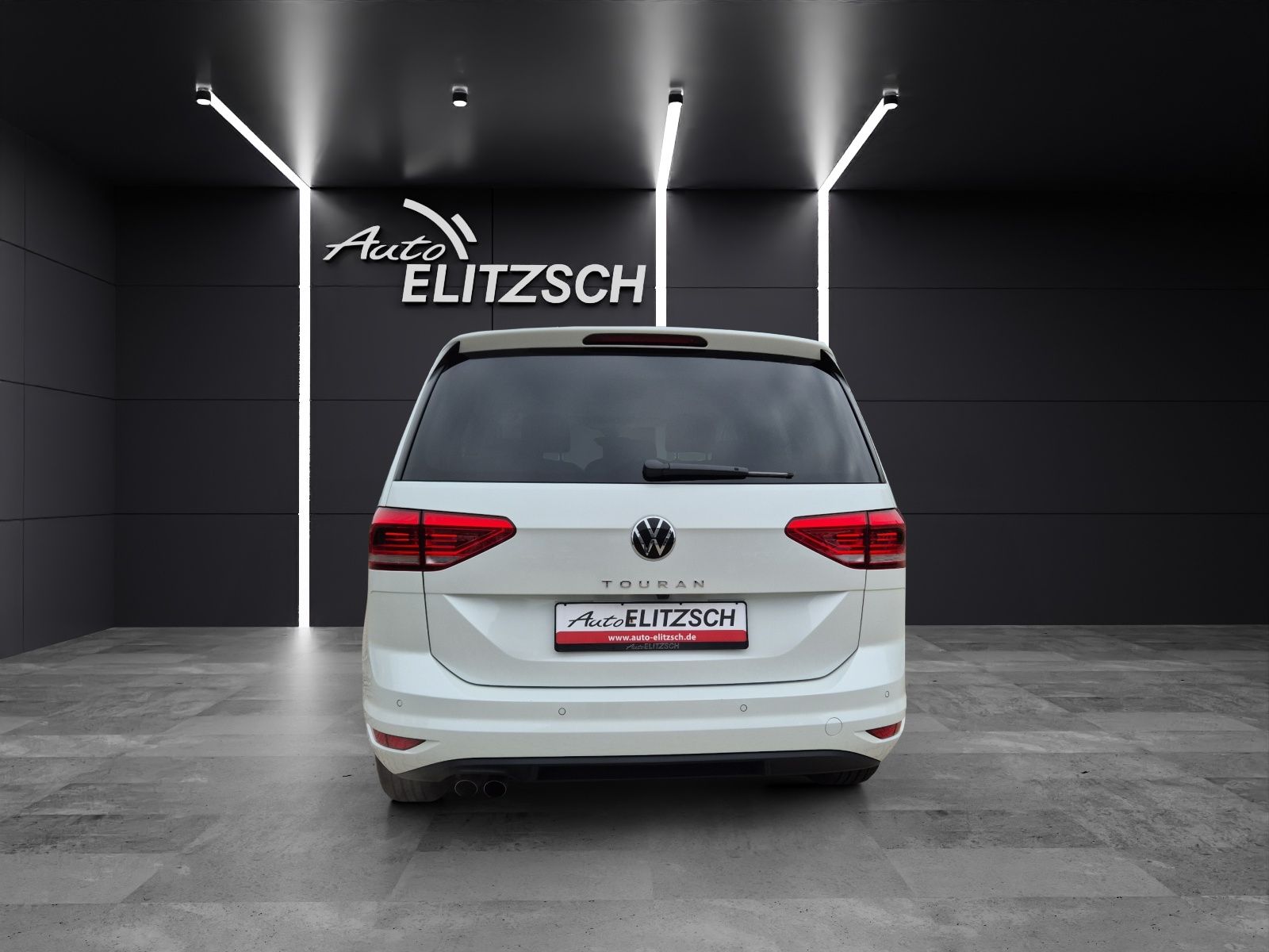 Fahrzeugabbildung Volkswagen Touran TDI Highline DSG 7-Si LED AHK Navi AID AC