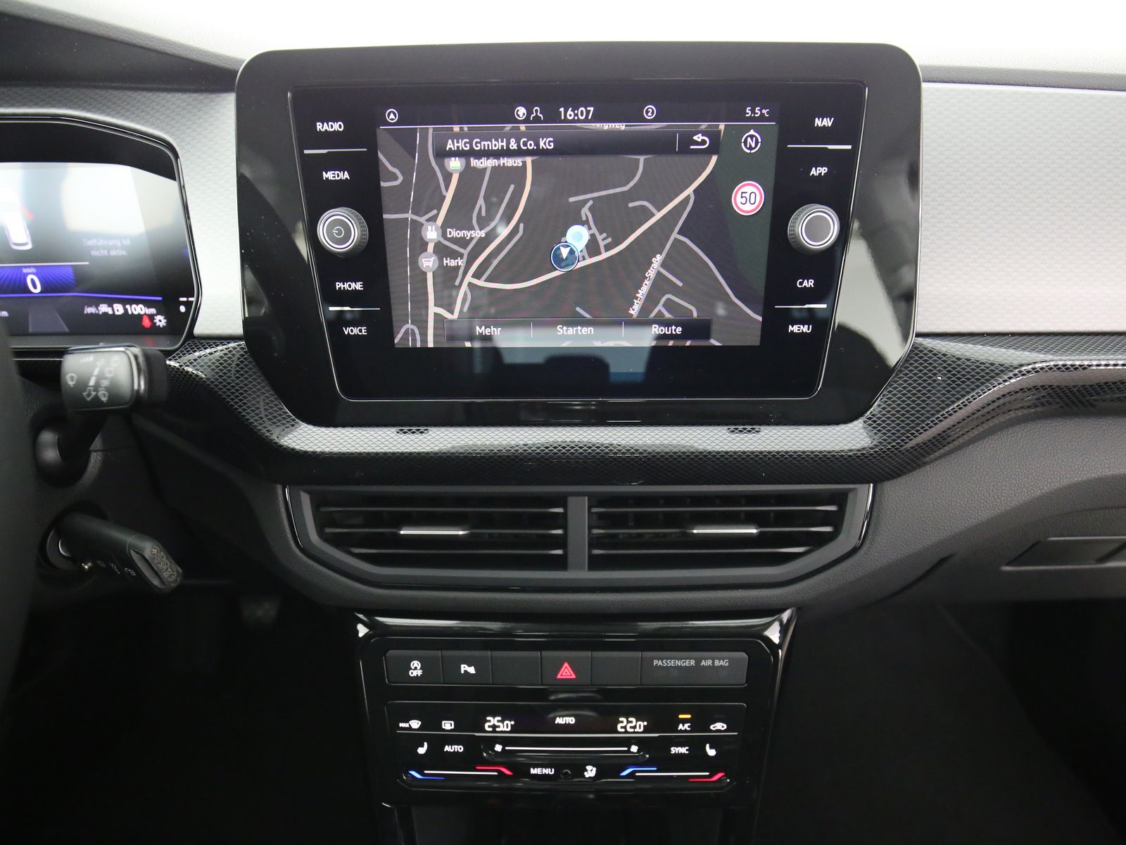Volkswagen T-Cross - Bild 17