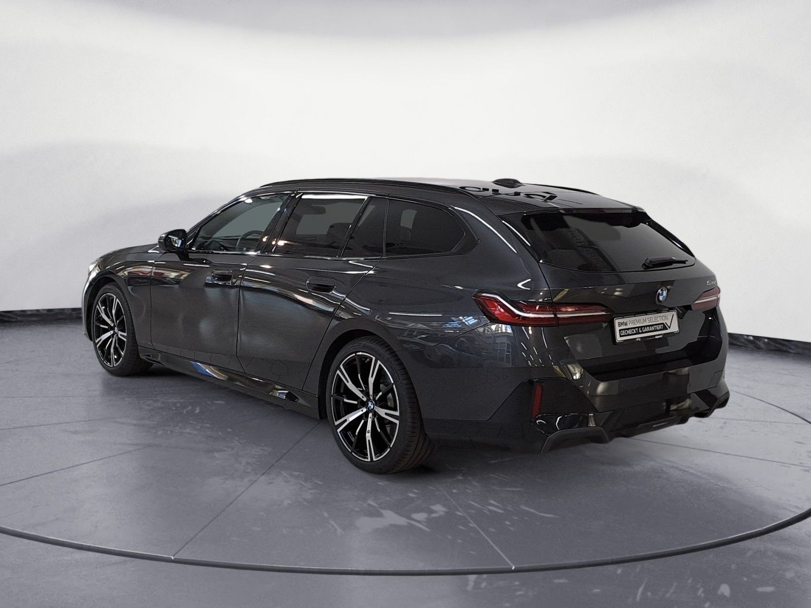 BMW 520d Touring M Sport AHK Standheizung Driving As foto 4