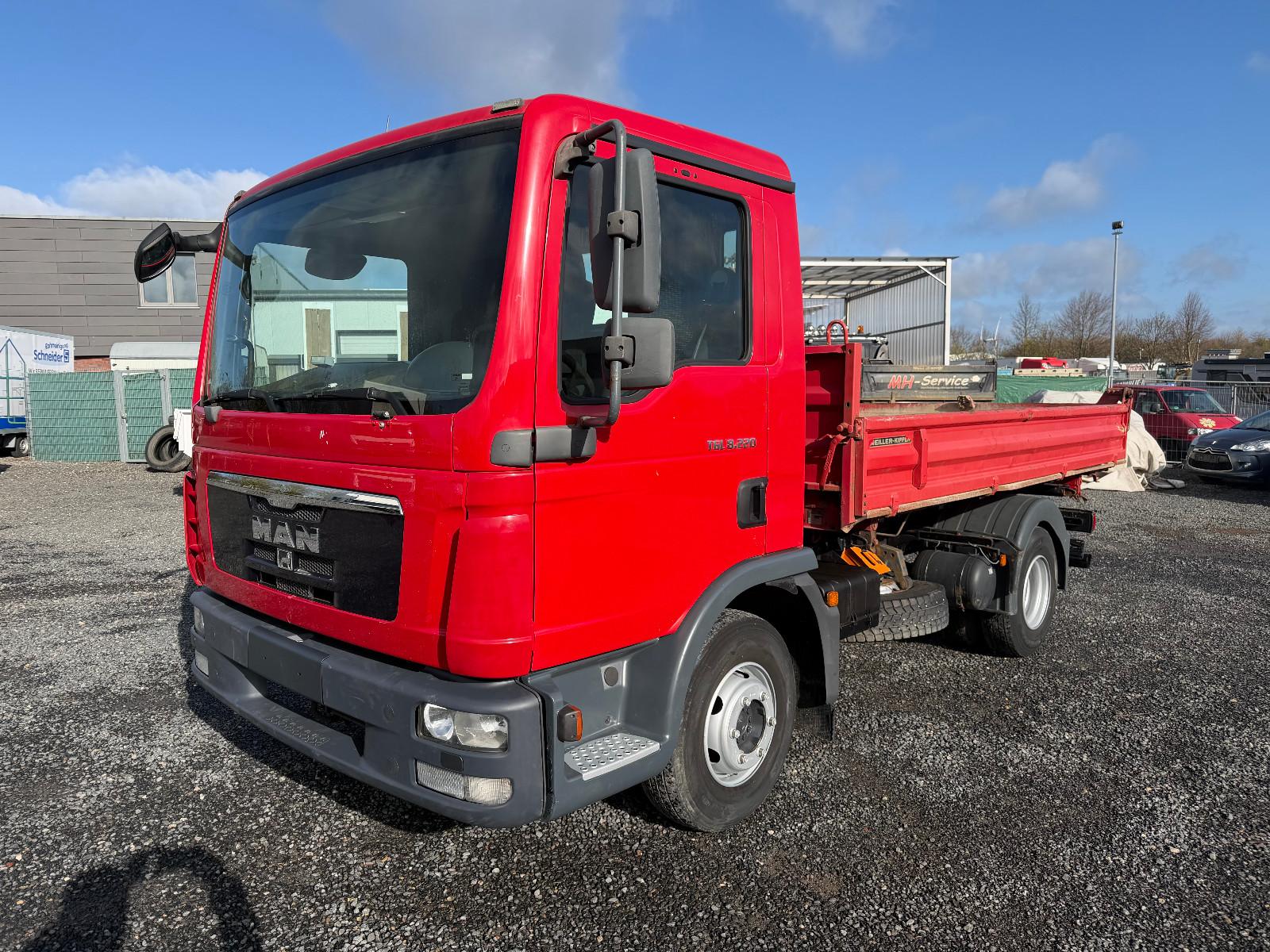 MAN 8.220 TGL / 2X AHK / 192 TKM / grüne Plakette