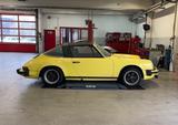 Porsche 911 Carrera 3.0 Targa Hellgelb Restauration 