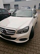 Mercedes-Benz Mercedes w212 350 - Mercedes-Benz 350 mit Diesel-Antrieb: Kombi