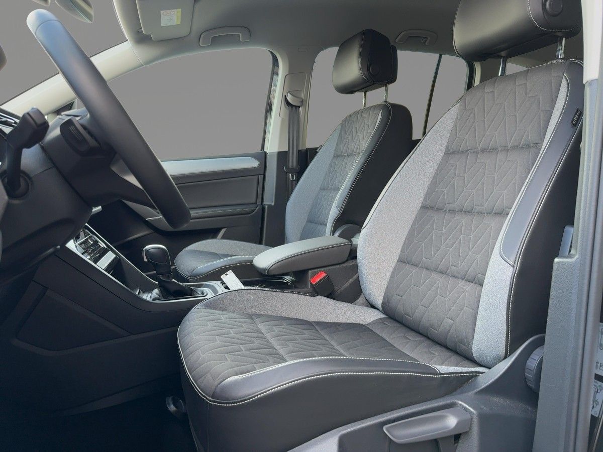 Volkswagen Touran - Bild 9