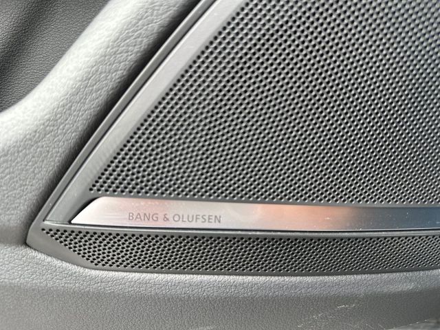 RS6 Avant 280 KM/H+HD MATRIX+AHK+LUFT+WABEN+B&O+