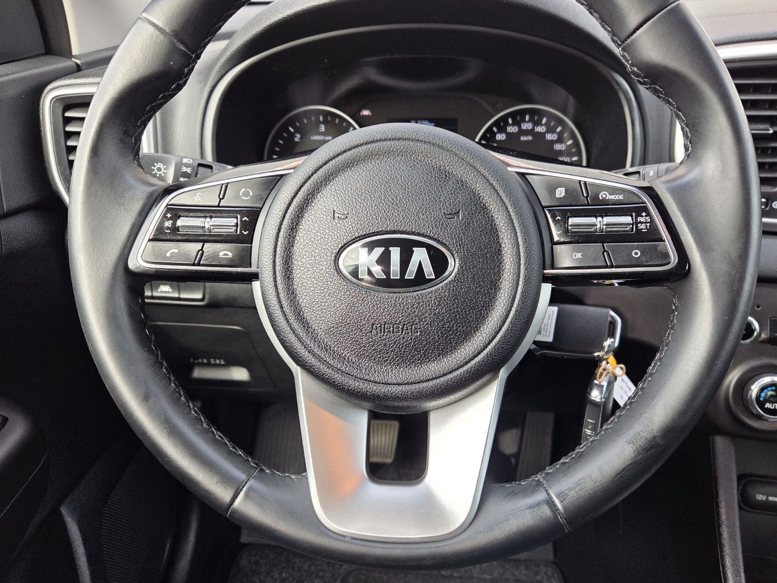 Kia Sportage Vision 2WD 1.6 CDRI /KLIMA/TEMPOMAT foto 8