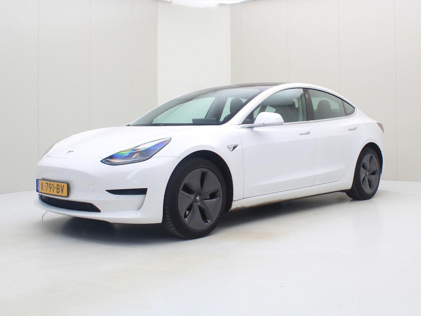 Tesla Model 3 Standard RWD Plus 93% SoH [ TREKHAAK+LFP