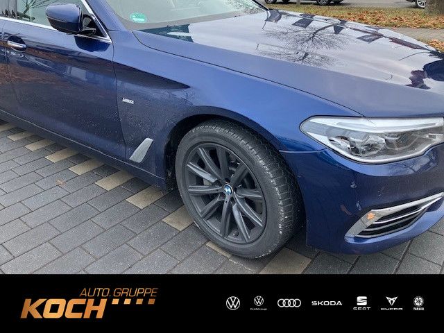 Image of BMW 530