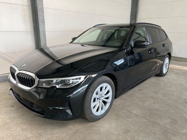 BMW 318d Touring  Advantage Aut.+1.Hand+DAB+HUD+LED