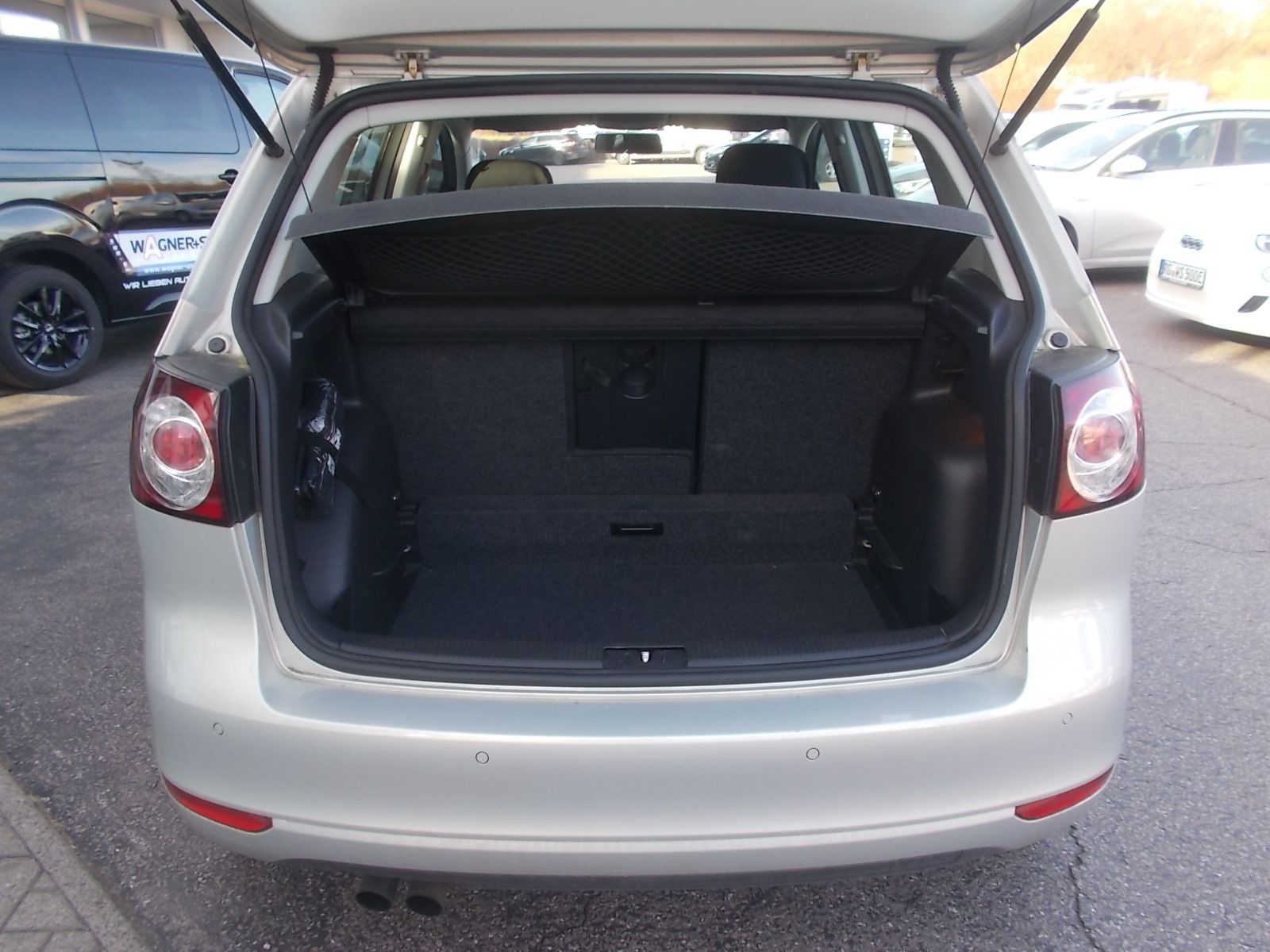 Fahrzeugabbildung Volkswagen Golf VI Plus 1.4 TSI DSG 122 PS Comfortline