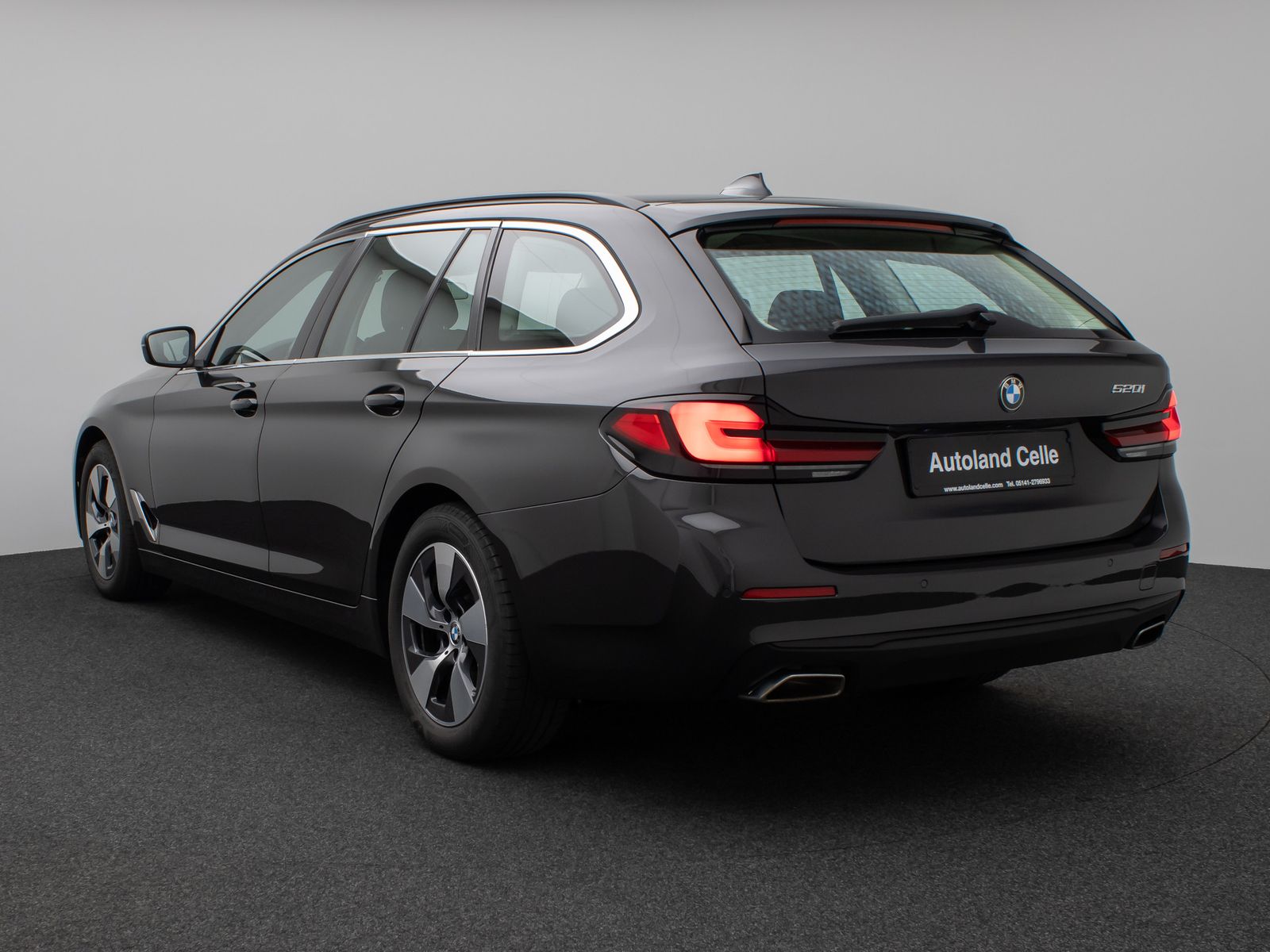 Fahrzeugabbildung BMW 520i DAB WLAN CockPitProPDC Sitzhzg LED Alarm