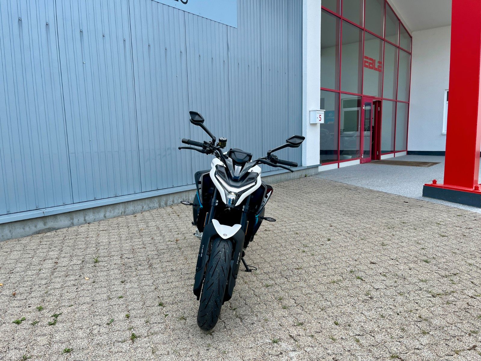 Fahrzeugbild 2