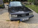 Audi 200 20V - Audi 200: Limousine