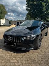 Mercedes-Benz CLA 200 d DCT -