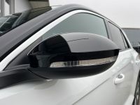 Volkswagen T-Roc 2.0 TDI DSG R-Line 2.HD NAV KAM AHK 2J GAR bei Autohaus Landmann & Maier OHG