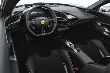 2024 Ferrari SF90 — миниатюра 12