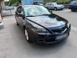 Mazda 6  2.0 Benzin - Mazda 2 mit Benzin-Antrieb: mit Navigationssystem, Kombi