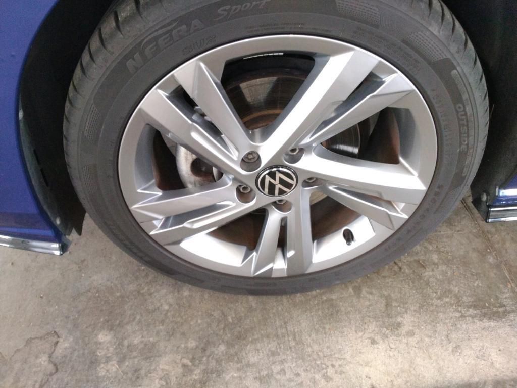 Volkswagen Golf Variant R-Line 1.5 TSI Klima*PDC*RFK*SH