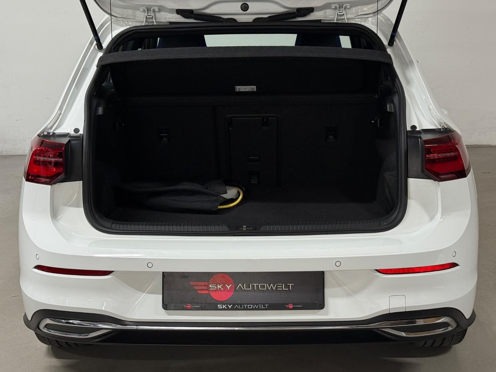 VOLKSWAGEN GOLF - 8 - HYBRID - 150 ch - BVA - PACK SPORT