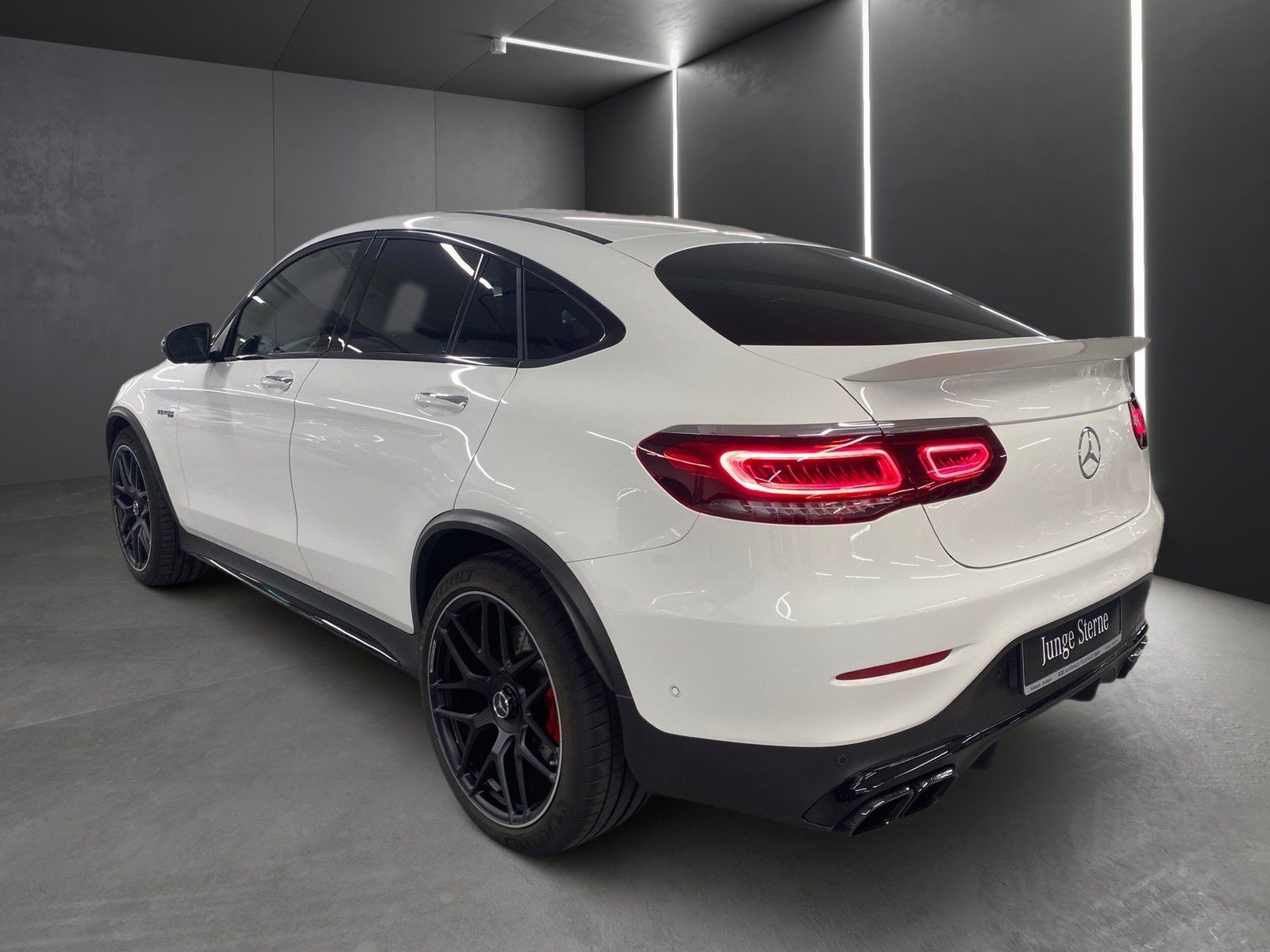 Fahrzeugabbildung Mercedes-Benz GLC 63 S 4M AMG*Distronic*DriversPa*SHD*360*AHK*