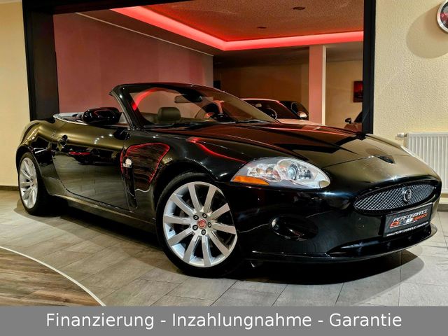 Jaguar XK 4.2L V8 Cabriolet im Topzustand!!!