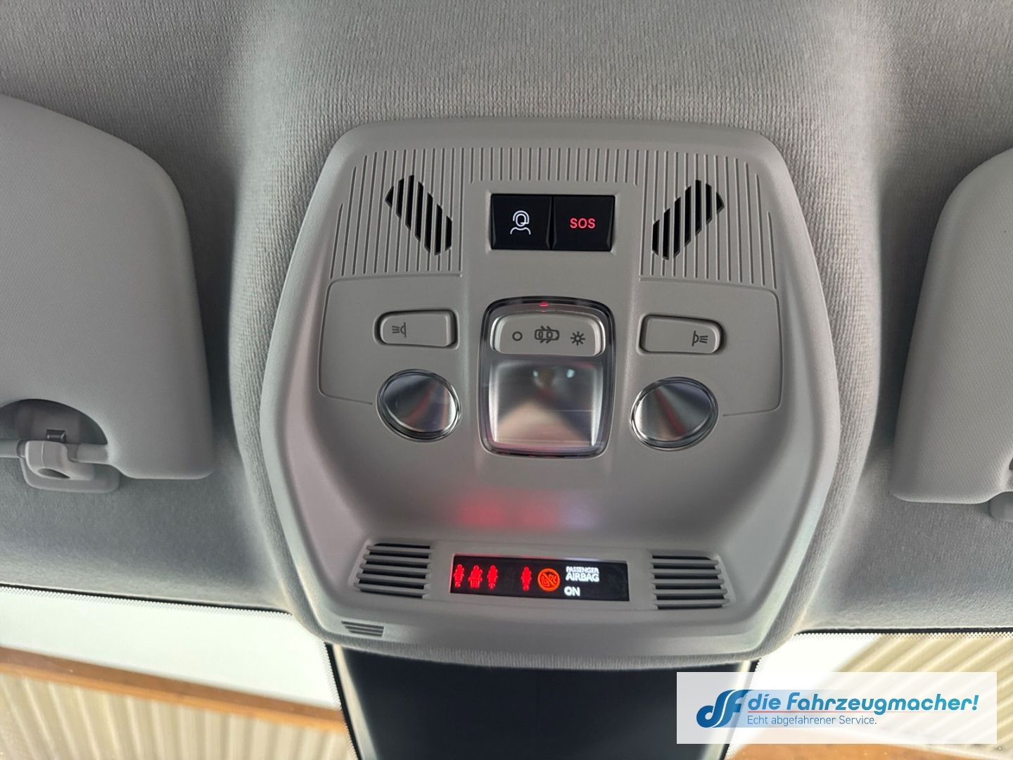 Fahrzeugabbildung Citroën C3 E 113 MAX HUD Navi Soundsystem LED Apple CarP